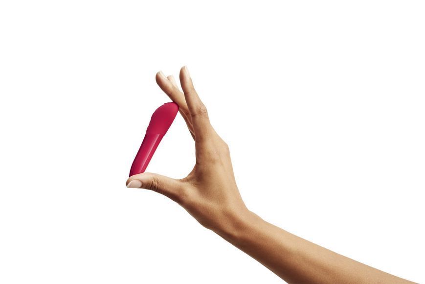 Потужна віброкуля Tango X Cherry Red by We-Vibe, 7 режимів вібрації, 8 рівнів інтенсивності, Червоний